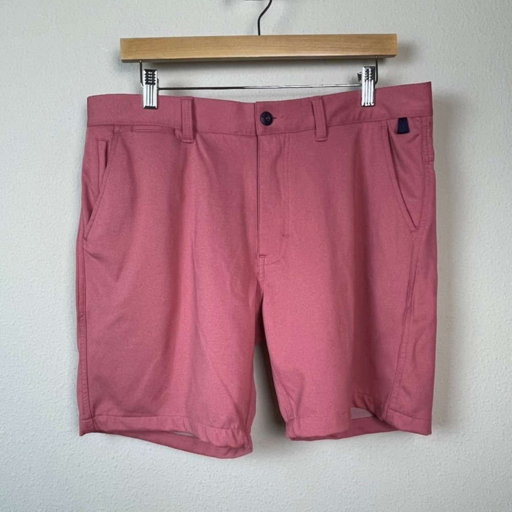 Halsey‎ 44 Sport Golf Shorts Mens Size 34 Pink Performance Stretch Resort Preppy